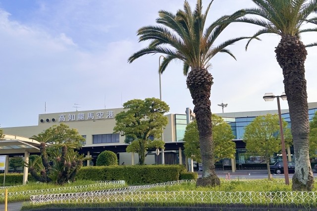 南国市の高知龍馬空港
